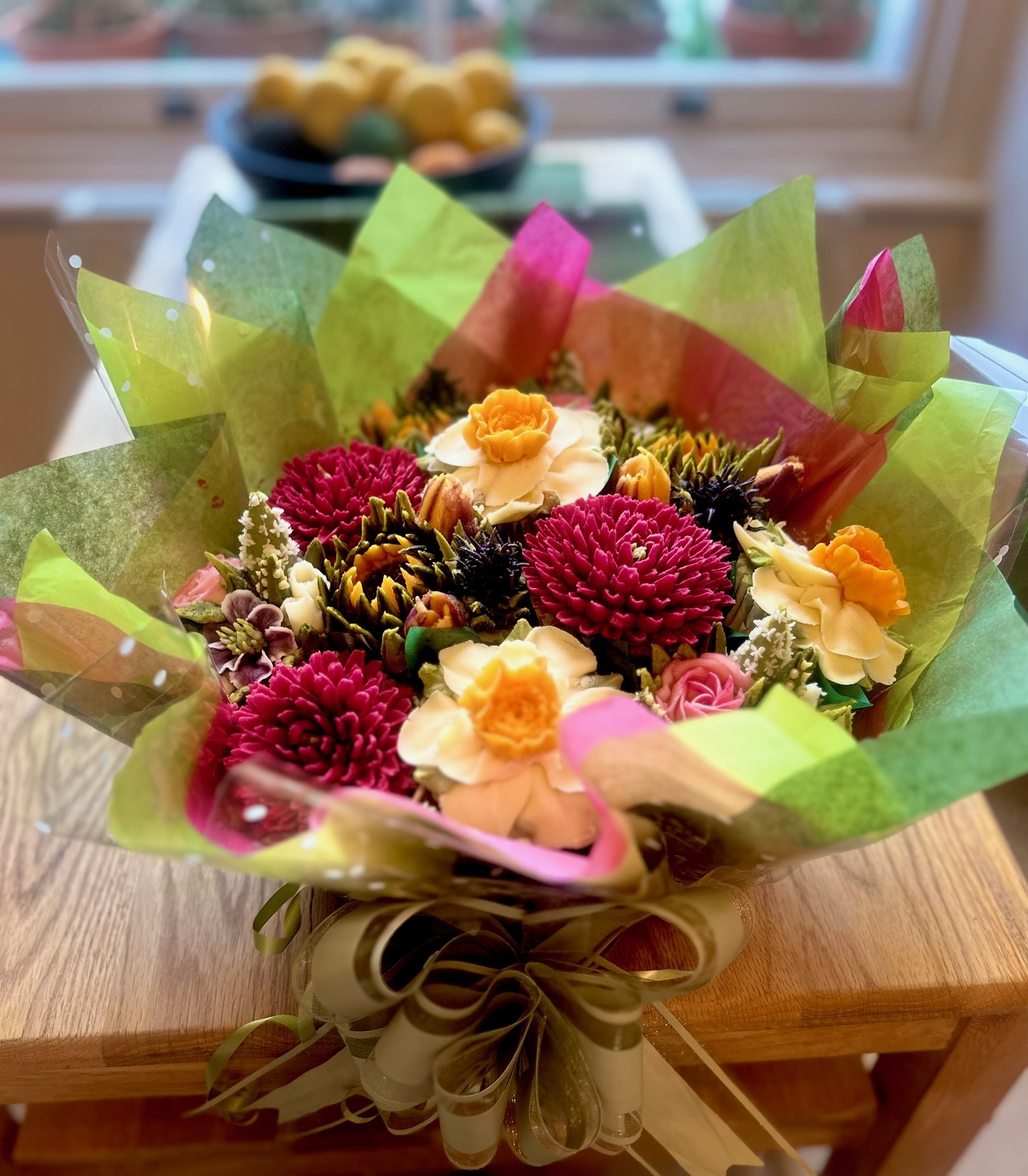 Cupcake bouquet gift